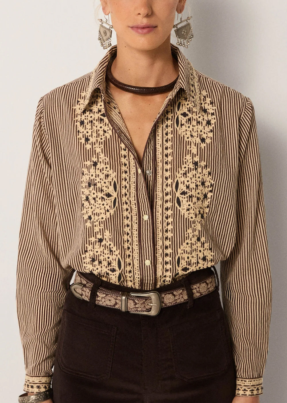 BLOUSE MAISON HOTEL BEBO
