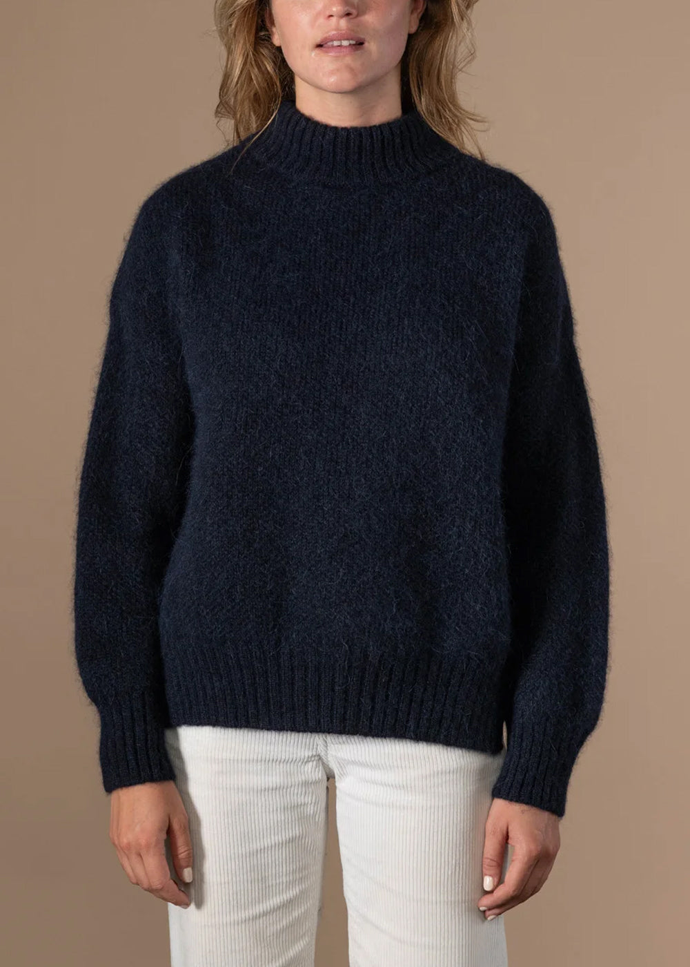 PULL ANN TUIL DIANE