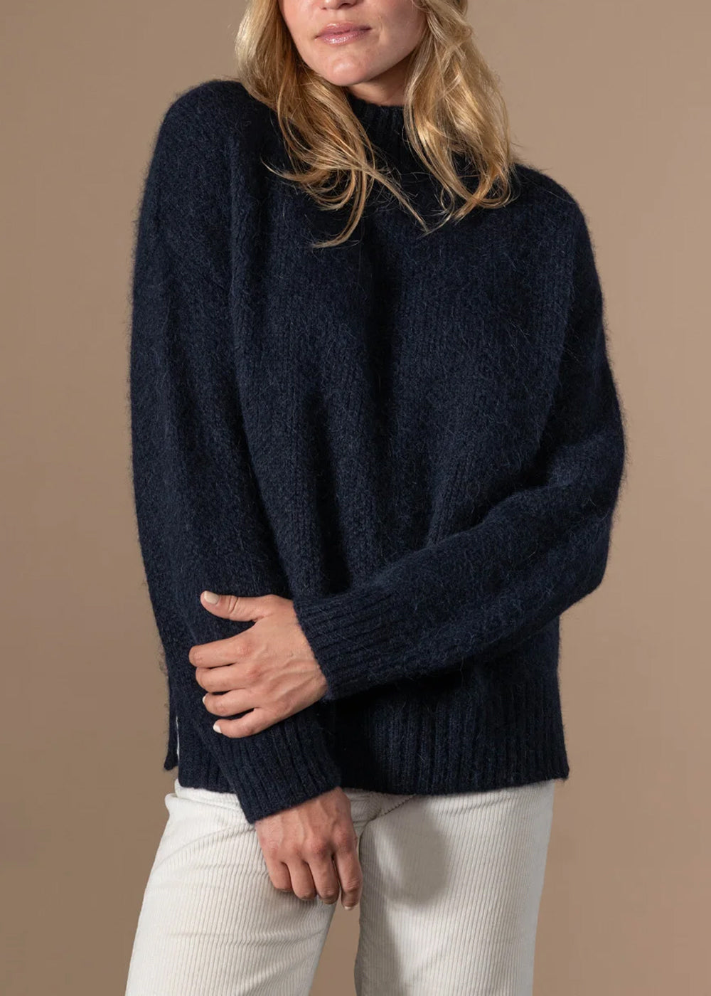PULL ANN TUIL DIANE