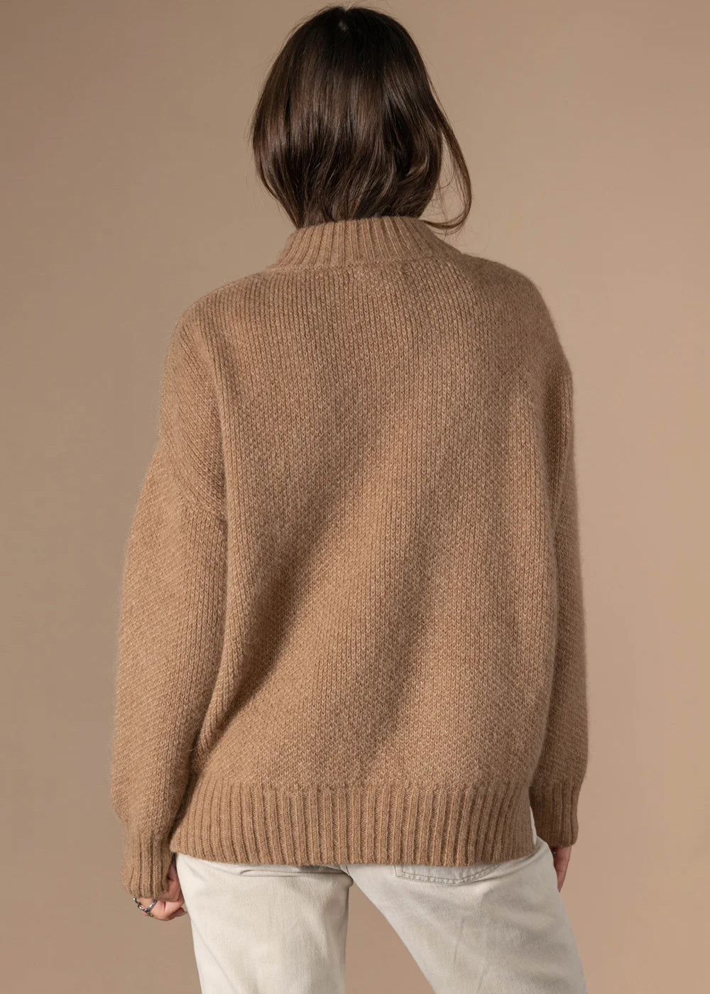 PULL ANN TUIL DIANE