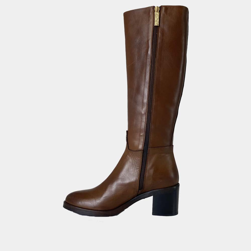 BOTTES ANN TUIL DOULE