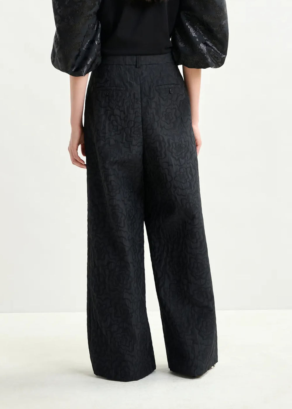 PANTALON ESSENTIEL ANTWERP INSTORE EMBELLISHED SHIRT