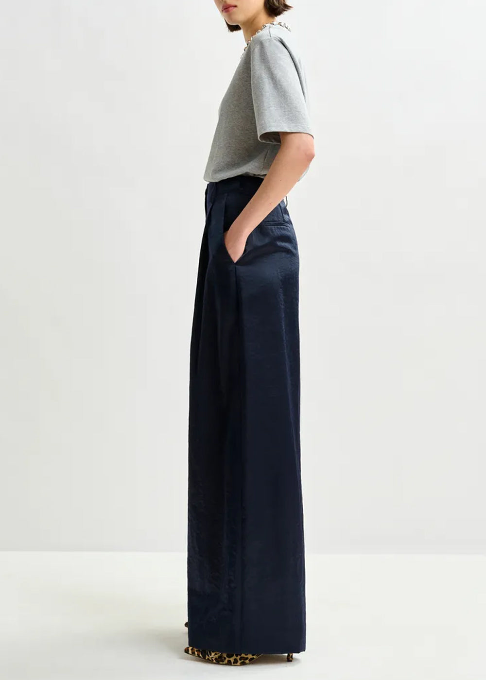 T-SHIRT ESSENTIEL ANTWERP INTENSO SILVER BALLS