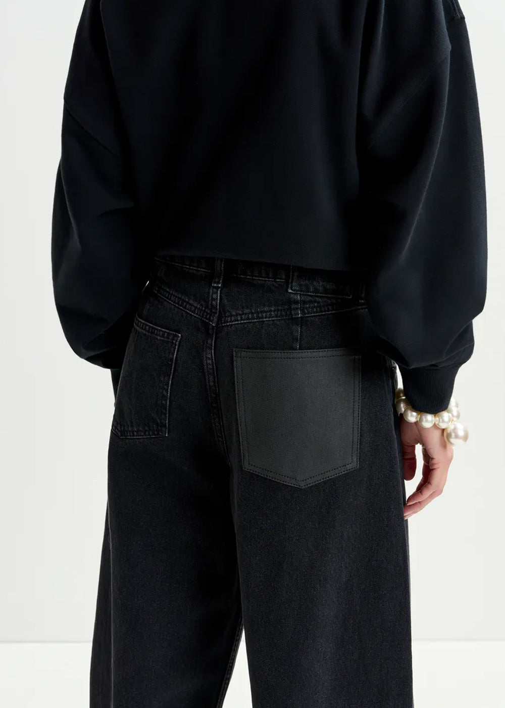 JEANS ESSENTIEL ANTWERP INTERSTELLAR BARREL LEG JEANS
