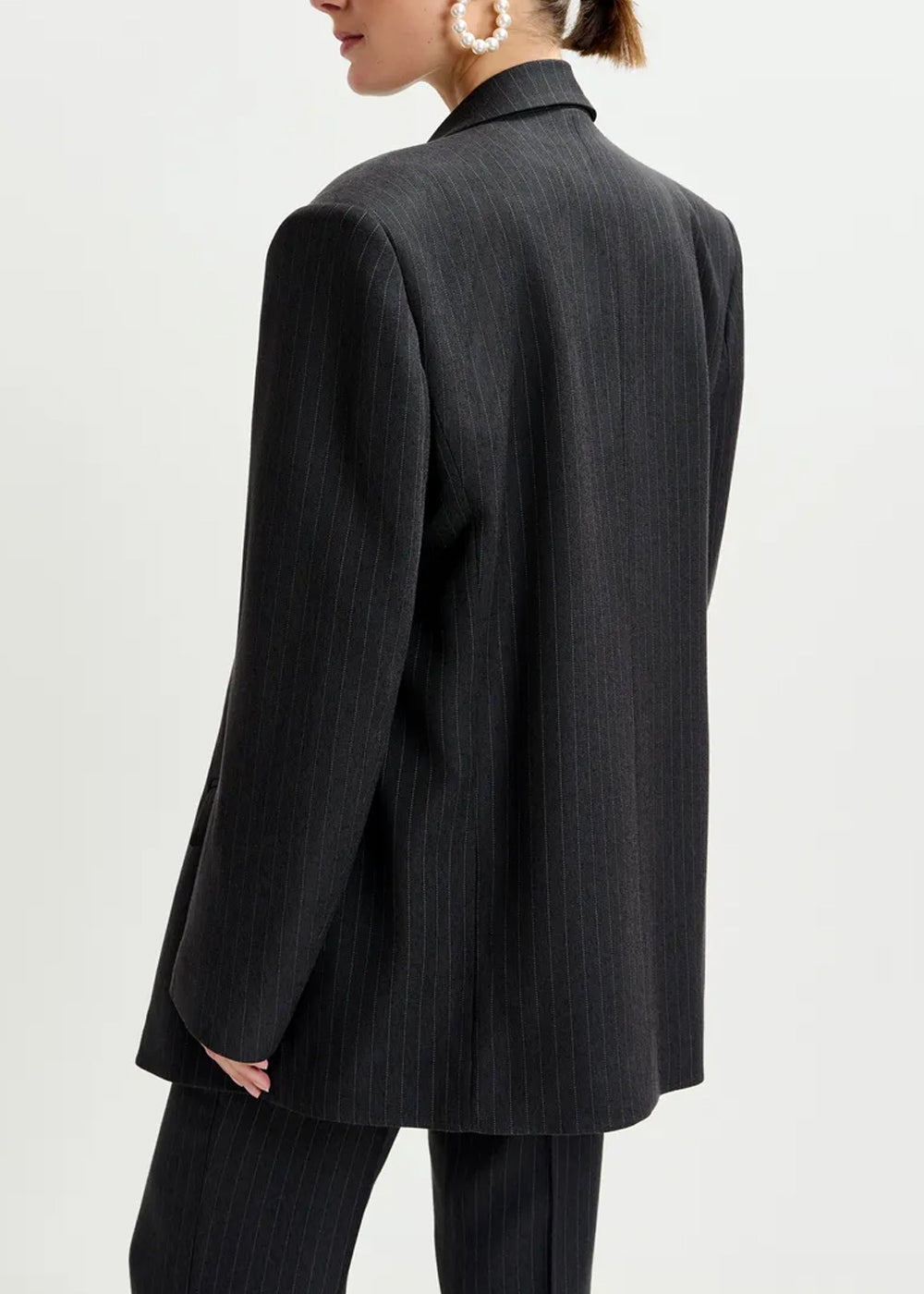 VESTE ESSENTIEL ANTWERP IPURSUIT OVERSIZED BLAZER