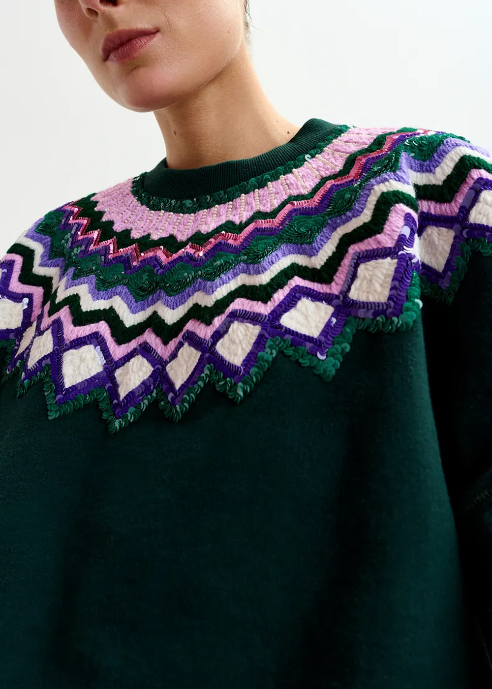 PULL ESSENTIEL ANTWERP ISSU EMBROIDERED SWEATSHIRT