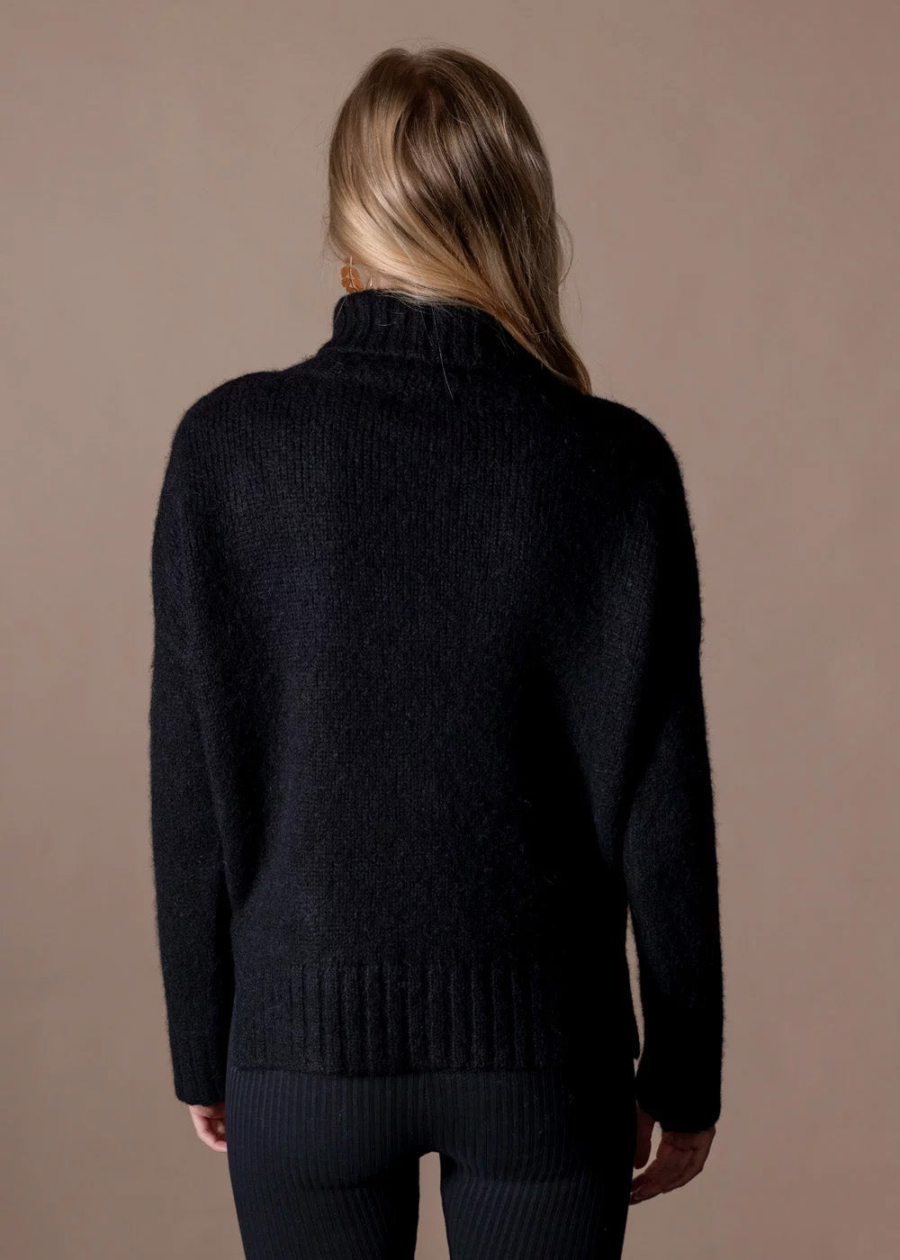 PULL ANN TUIL MADELEINE