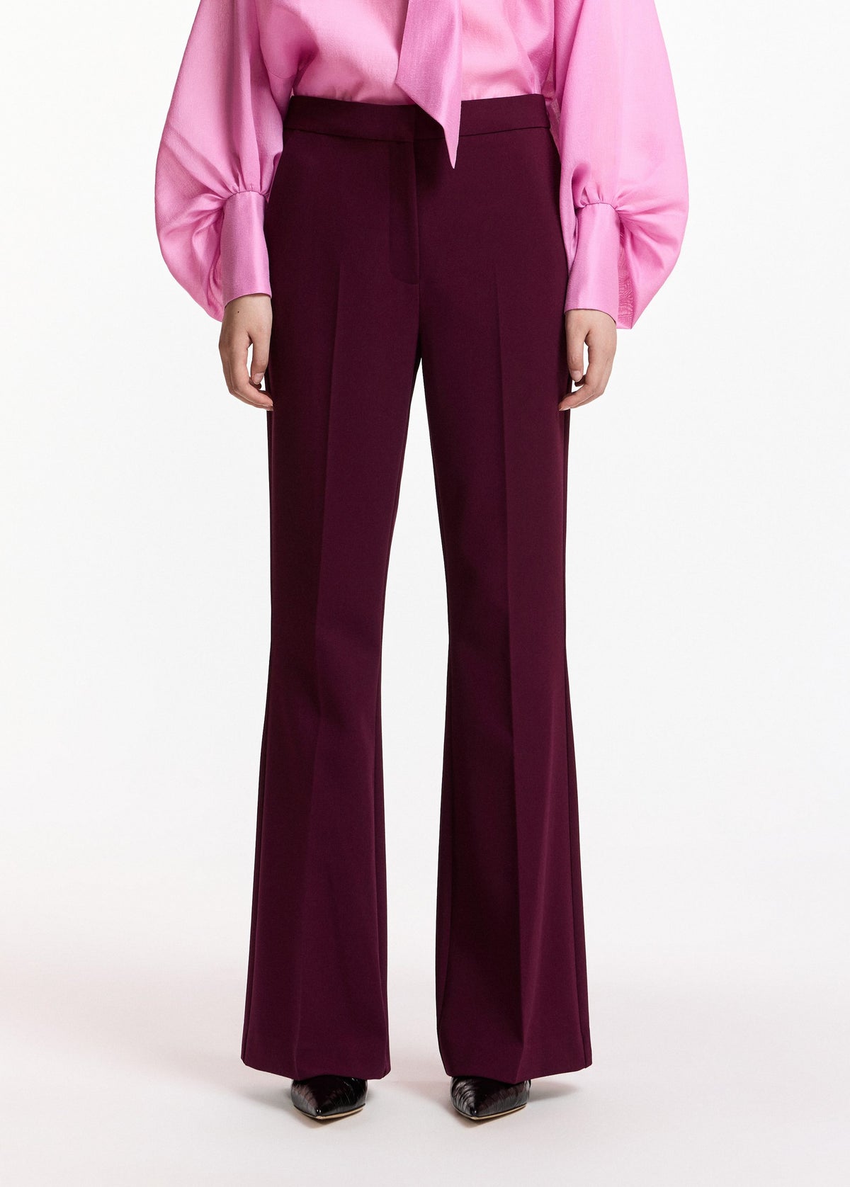 Pantalon évasé Essentiel Antwerp Keen bordeaux, vue 6 – pantalon évasé femme | Ann Tuil
