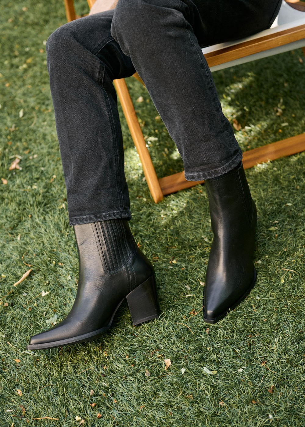 BOOTS CLIO TUIL ILA