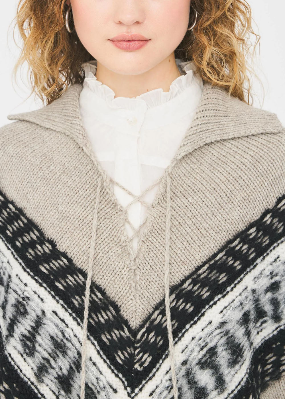 PONCHO ANTIK BATIK JAQ