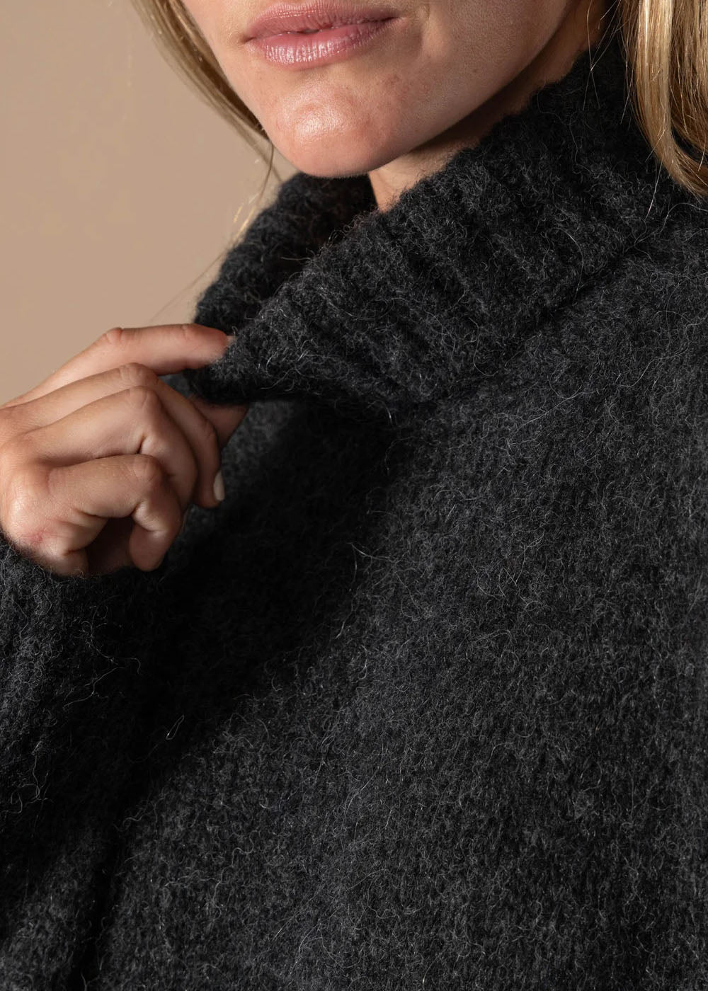 PULL ANN TUIL MADELEINE