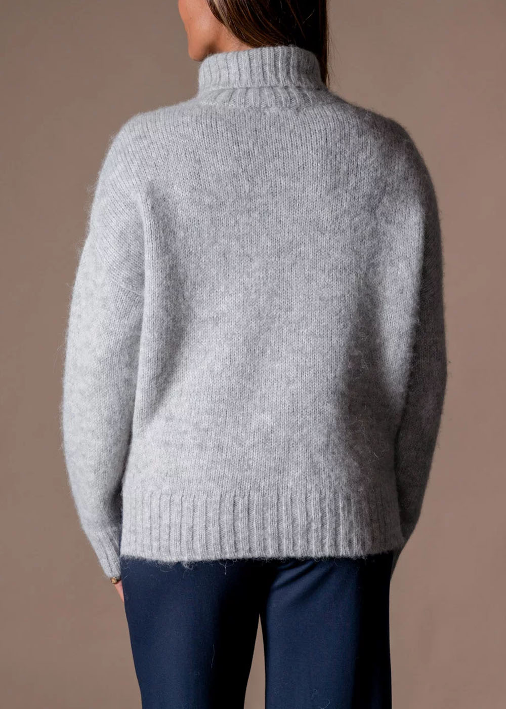 PULL ANN TUIL MADELEINE