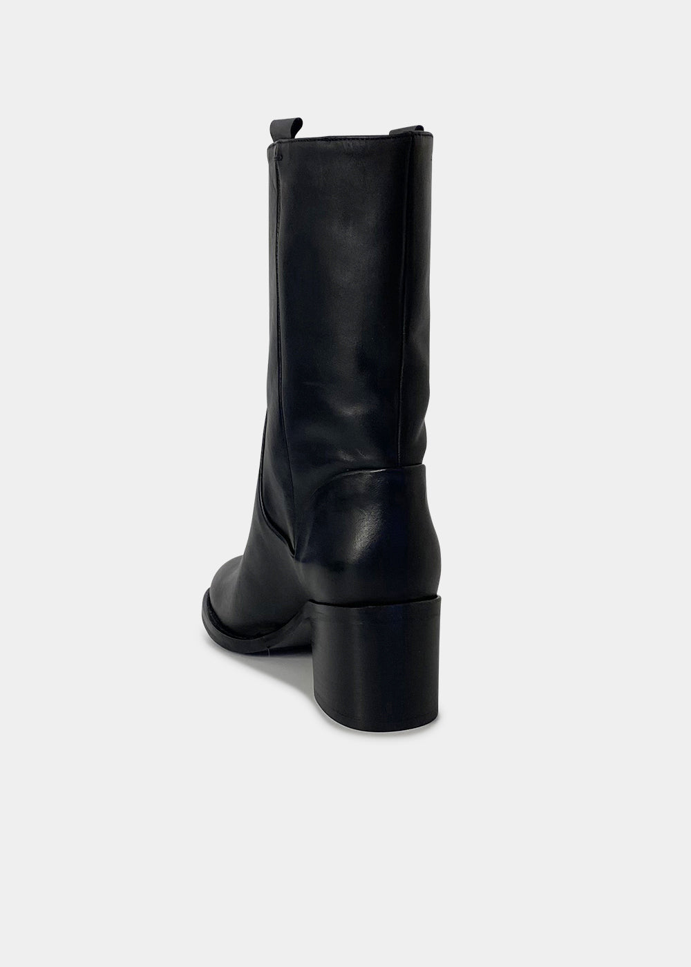 BOOTS ANN TUIL MALO
