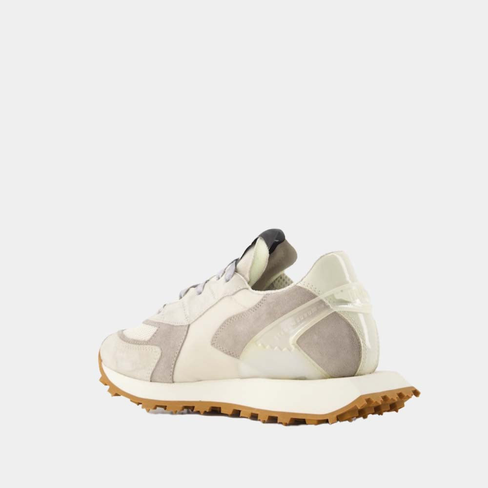 BASKETS RUN OF FINCH