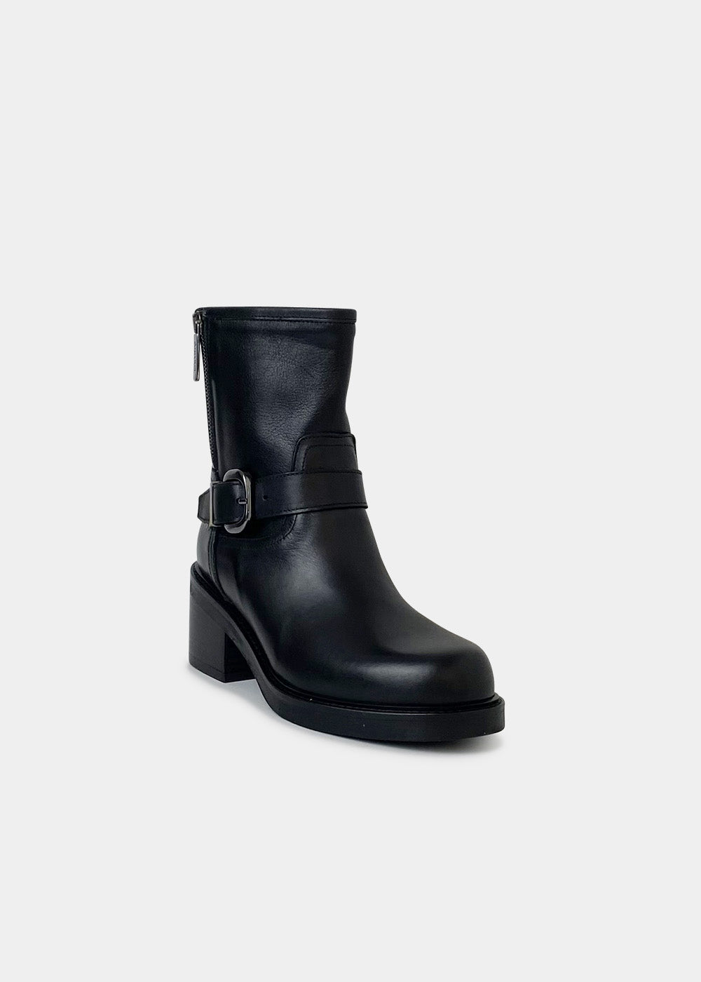 BOOTS ANN TUIL SON