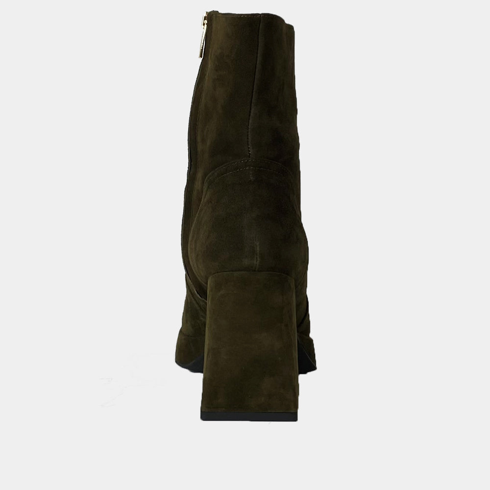 BOOTS ANN TUIL BRIGITTE