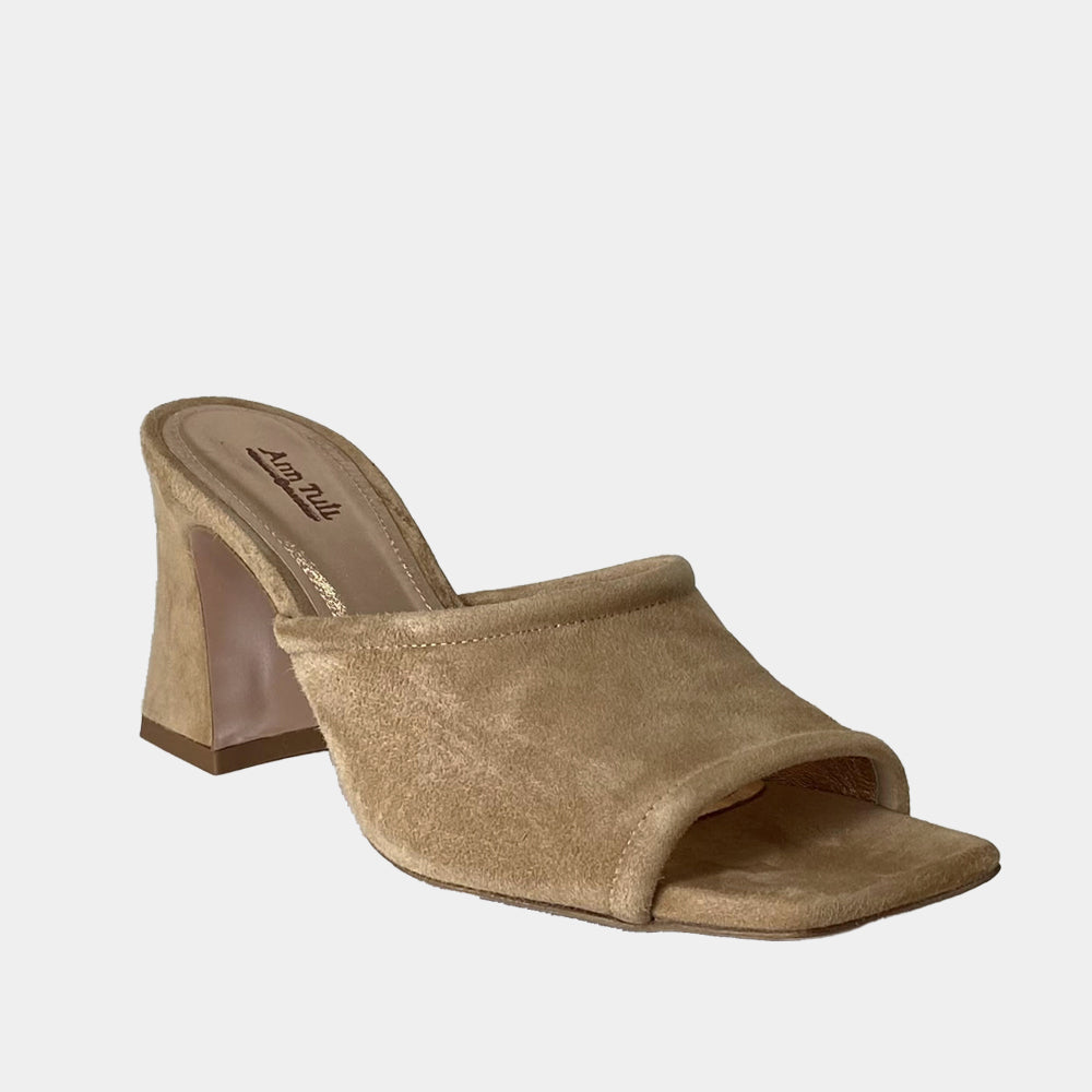 MULES ANN TUIL MANGA