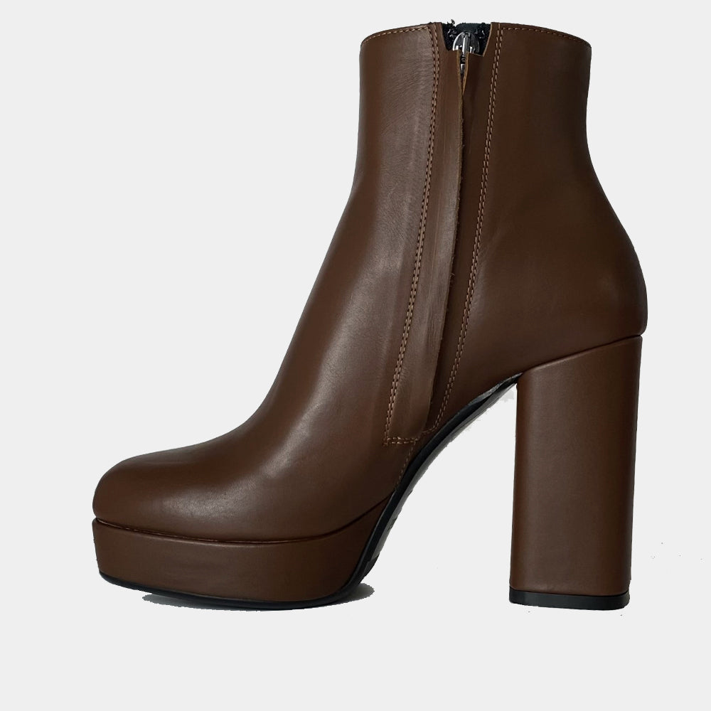 BOOTS CLIO TUIL MESSAGER