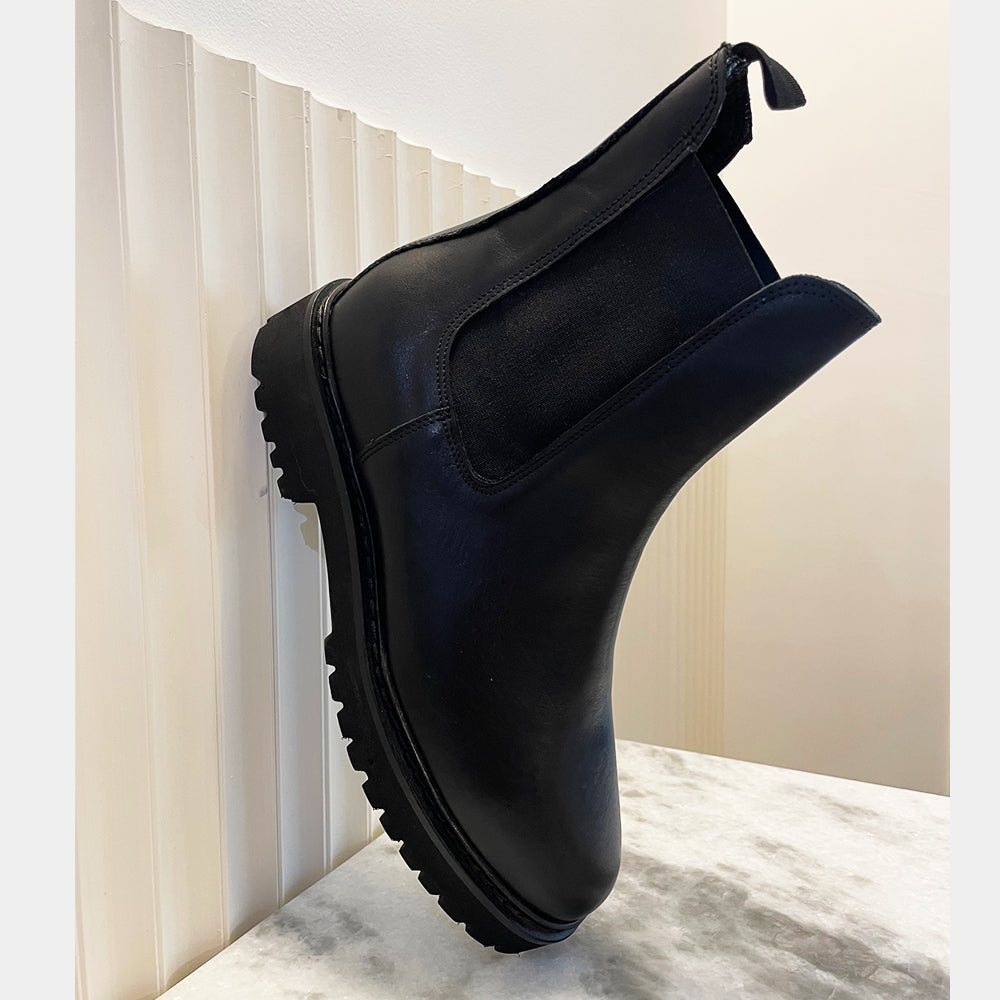 CHELSEA BOOTS CLIO TUIL X VERONIKA LOUBRY - VERONIKA