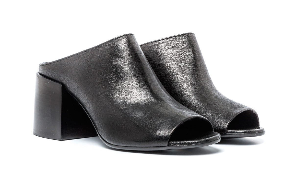 MULES MM6 MAISON MARGIELA MADELIEINE S40WP0087 | anntuil.com