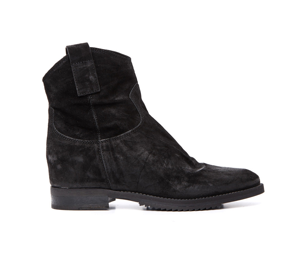 BOOTS ANN TUIL MELLOW | anntuil.com