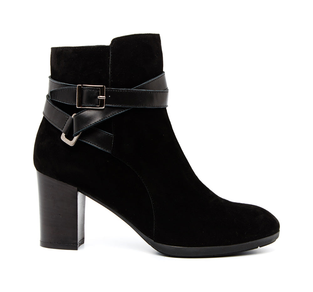 BOOTS ANN TUIL FRACTION | anntuil.com