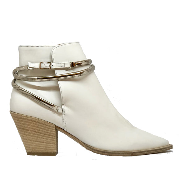 BOOTS ANN TUIL ATUIL | anntuil.com
