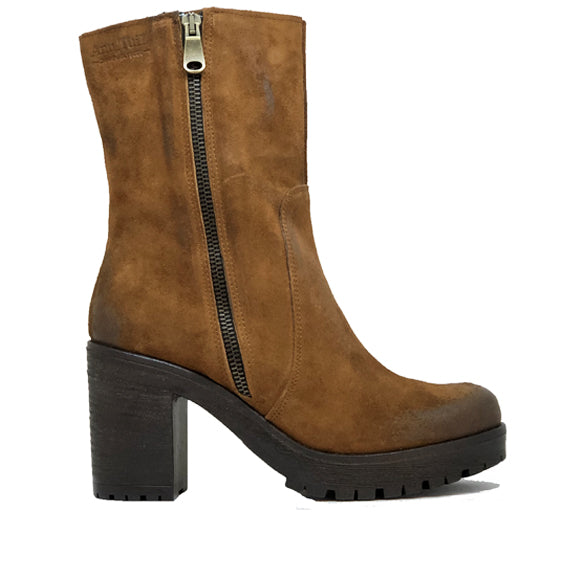 BOOTS ANN TUIL FUN | anntuil.com