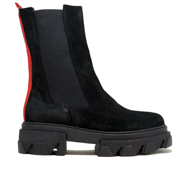 BOOTS ANN TUIL FIRST | anntuil.com