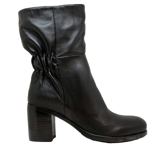 BOOTS ANN TUIL GARDEN | anntuil.com