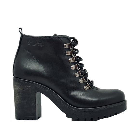BOOTS ANN TUIL FURIE | anntuil.com