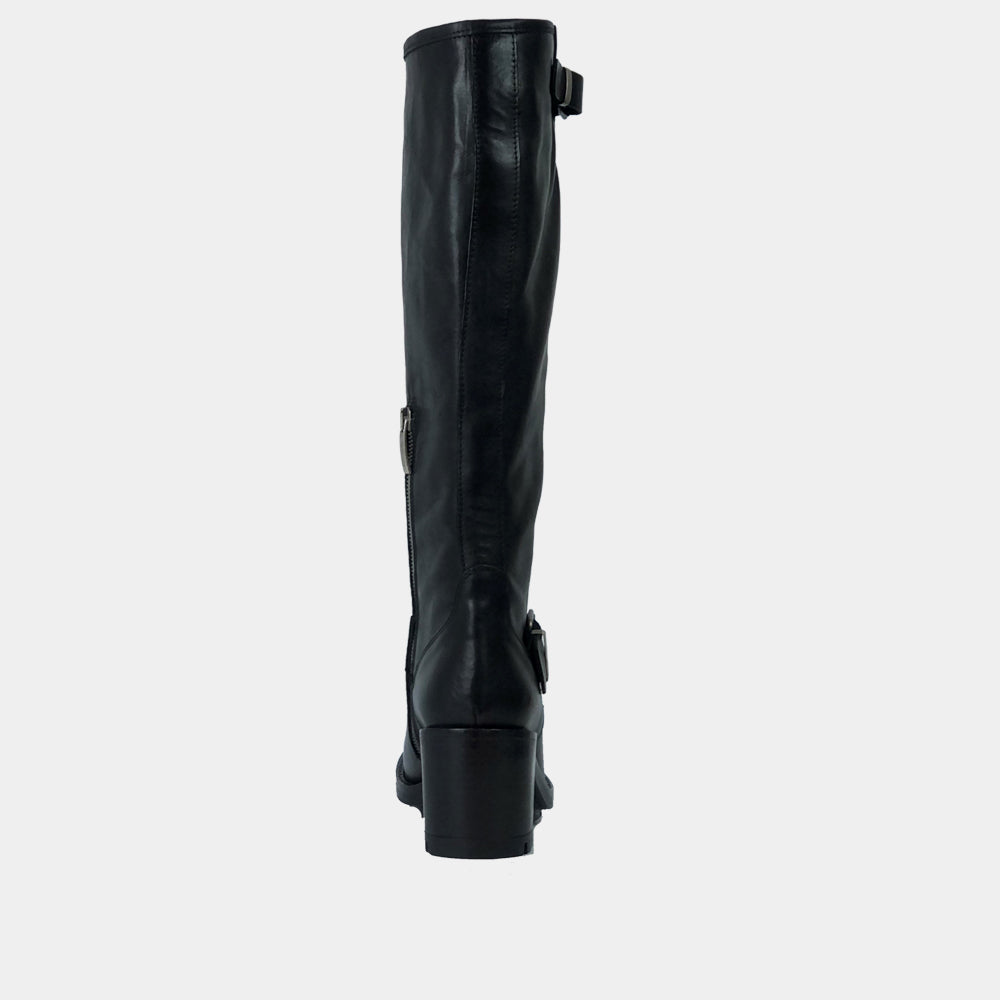 BOTTES BIKERS ANN TUIL KORNER 2