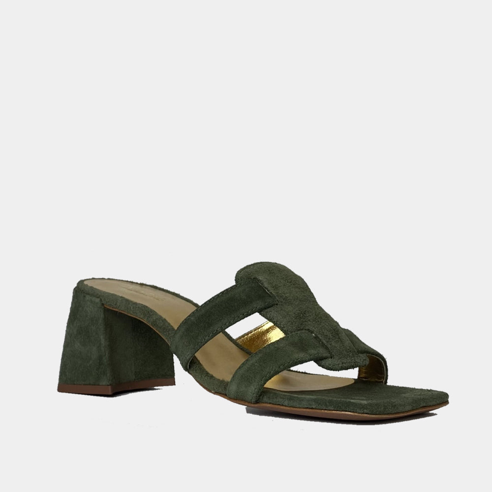 MULE ANN TUIL MODERNA