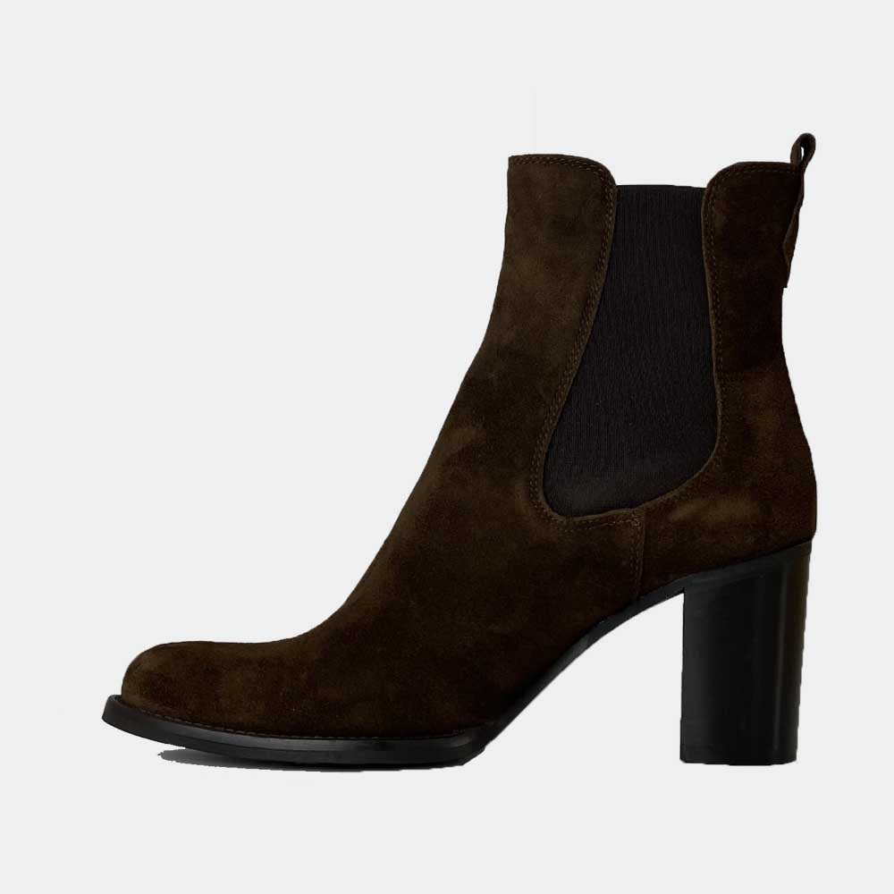 BOOTS ANN TUIL SECRET