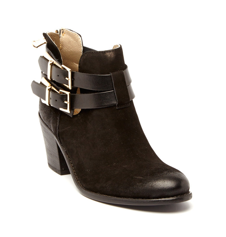 BOOTS ANN TUIL LEWIS | anntuil.com