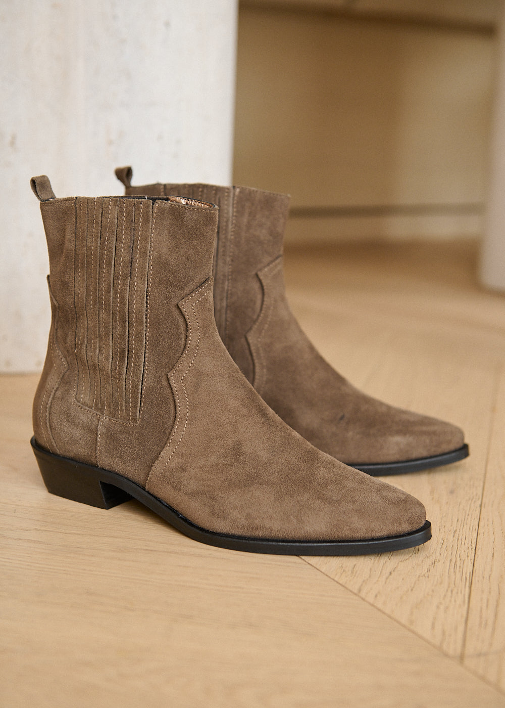 CHELSEA BOOTS CLIO TUIL ISAIS