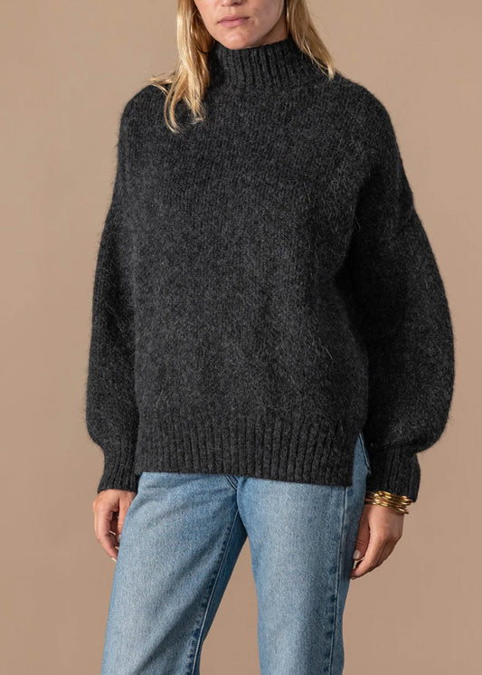 PULL ANN TUIL DIANE