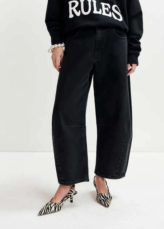 JEANS ESSENTIEL ANTWERP INTERSTELLAR BARREL LEG JEANS