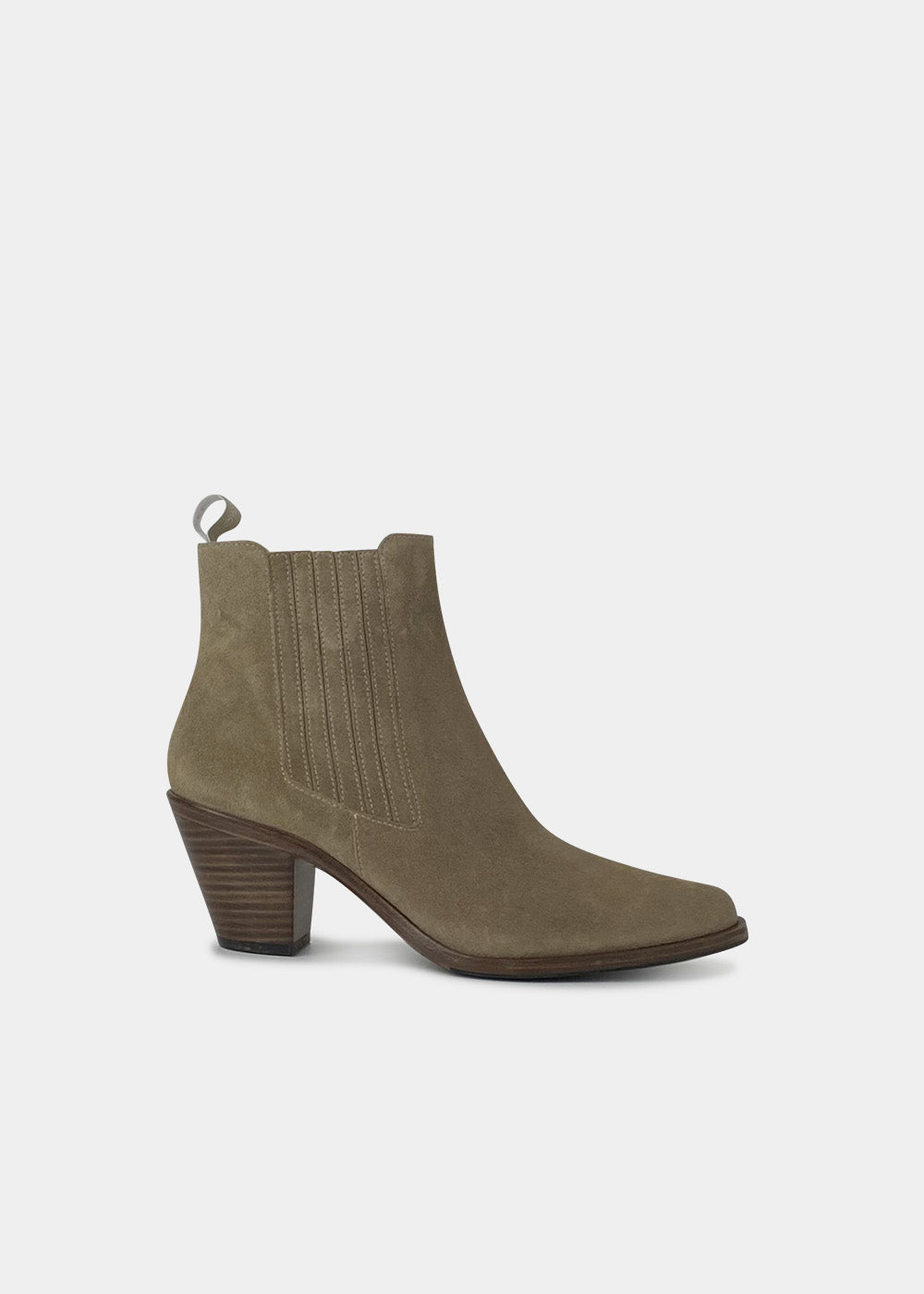 BOOTS FREE LANCE JANE 7 CHELSEA BOOT