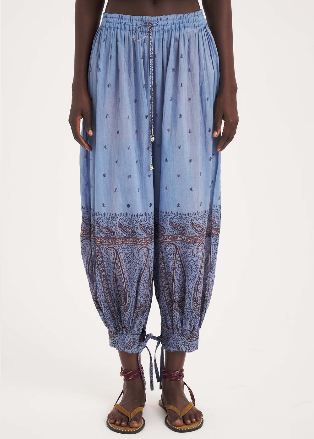 SAROUEL ANTIK BATIK JOHRI