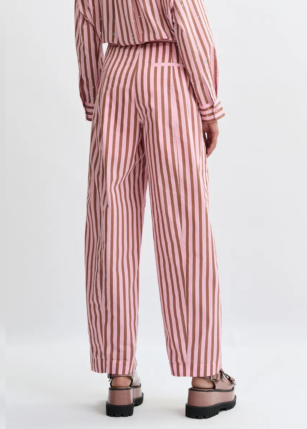 PANTALON FUSELÉ ESSENTIEL ANTWERP JORNER BARREL LEG PANTS