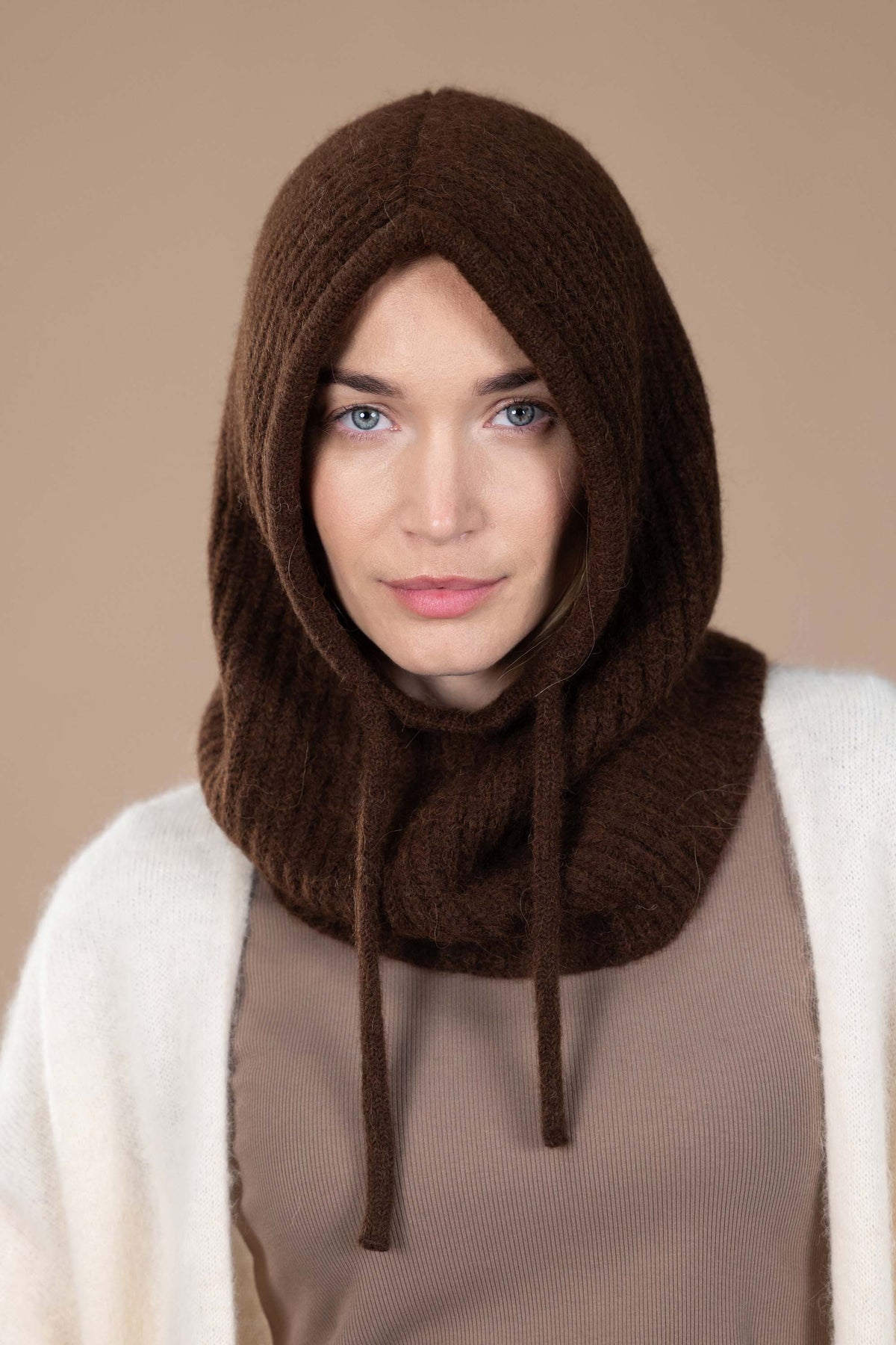 Cagoule Anonym Apparel Mae chocolat