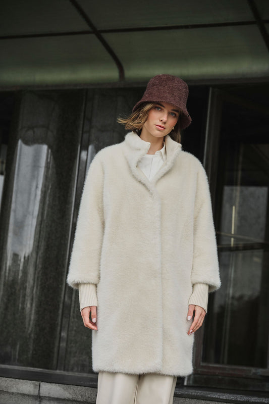 Manteau Rino & Pelle Pilar en fausse fourrure beige