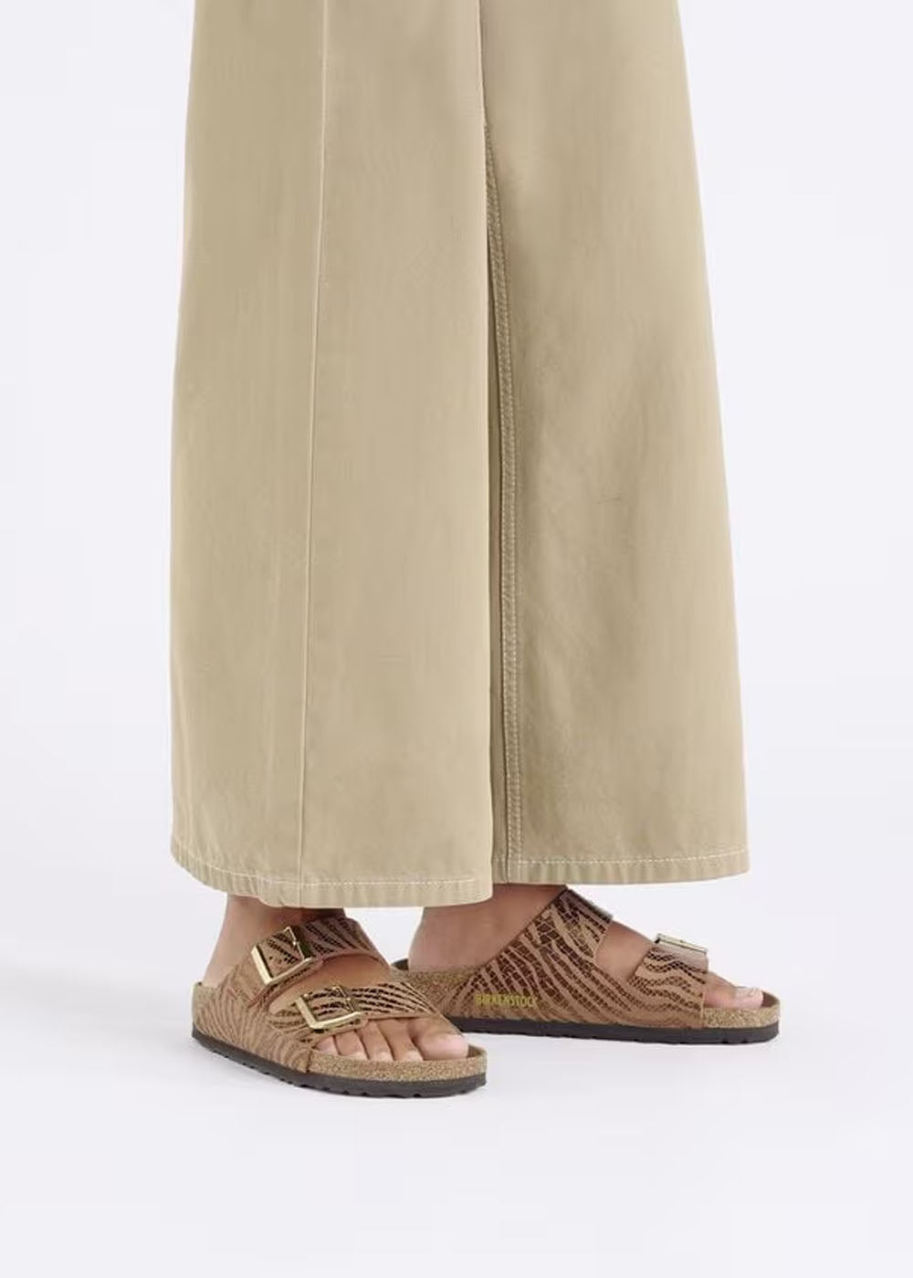 Mules Birkenstock Arizona BS en synthétique recyclé zebra pécan, vue 2 – mules femme | Ann Tuil