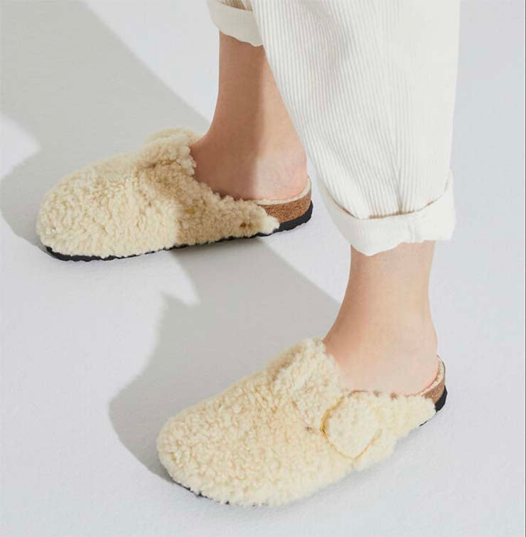 Sabots Birkenstock Boston BB Shearling Teddy Eggshell en mouton ecru, vue 3 – sabots fourrés femme | Ann Tuil