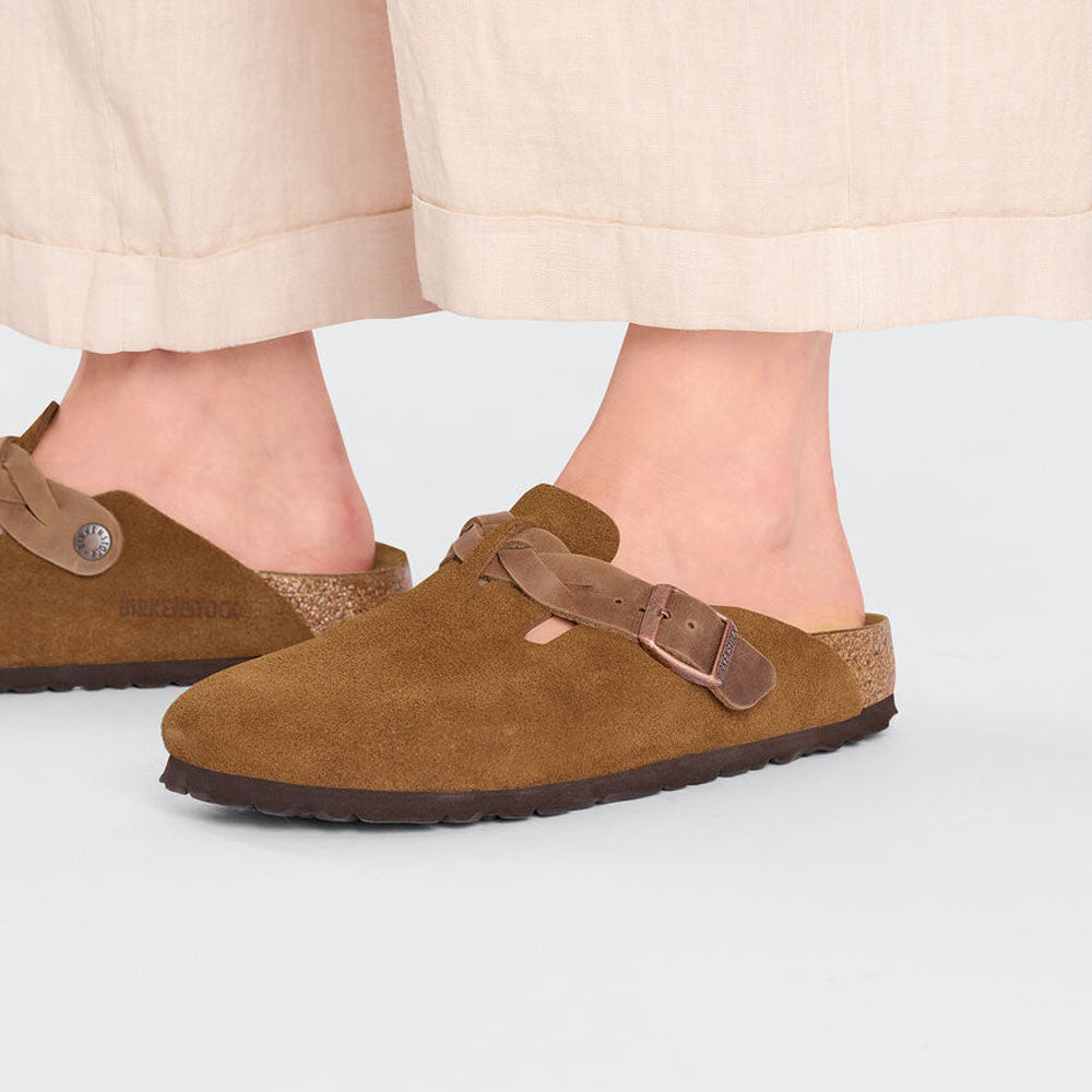 Sabots Birkenstock Boston Braided en cuir velours camel, vue 6 – sabots femme | Ann Tuil