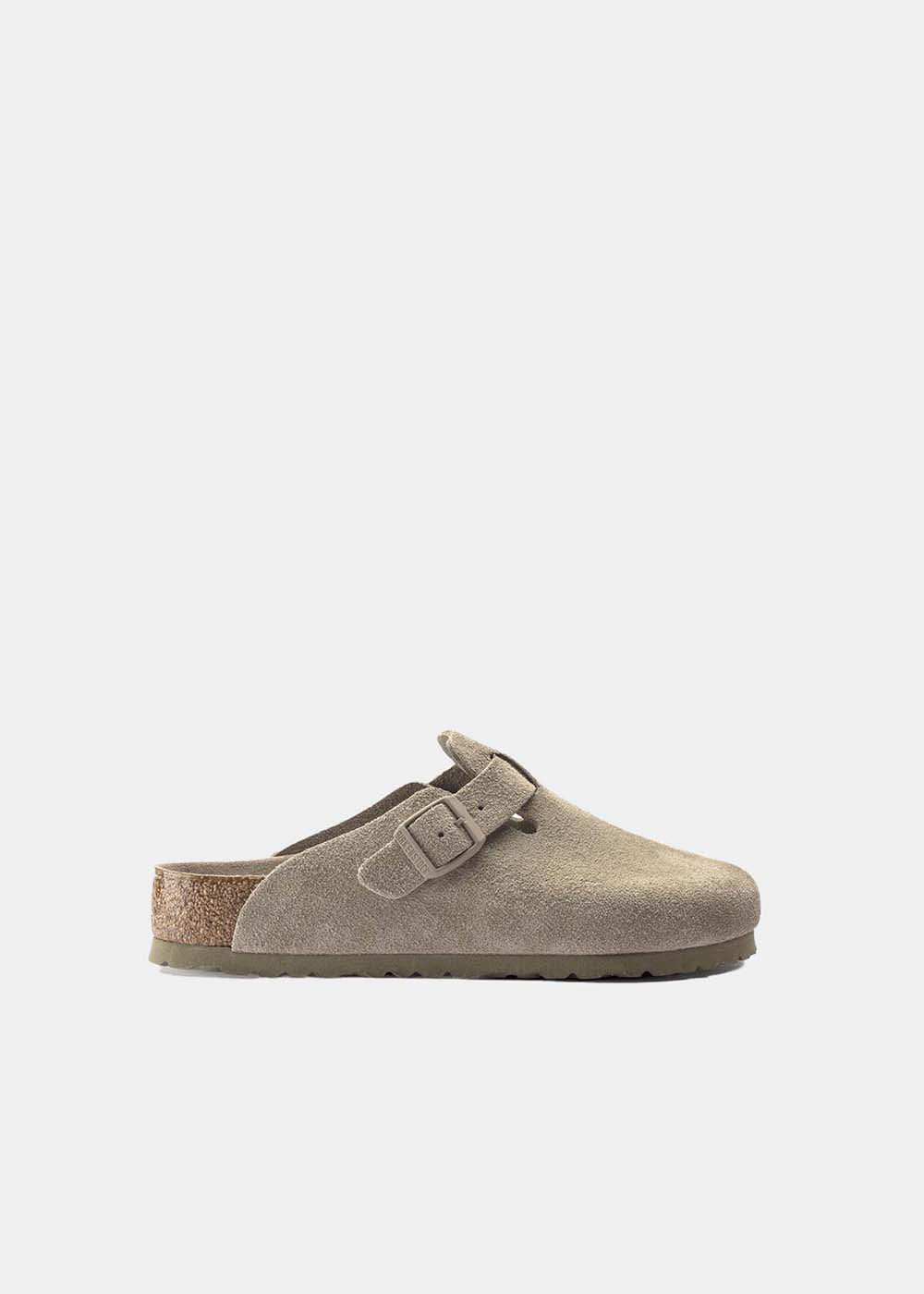Sabots Birkenstock Boston BS en cuir velours faded kaki, vue de profil – sabots femme | Ann Tuil