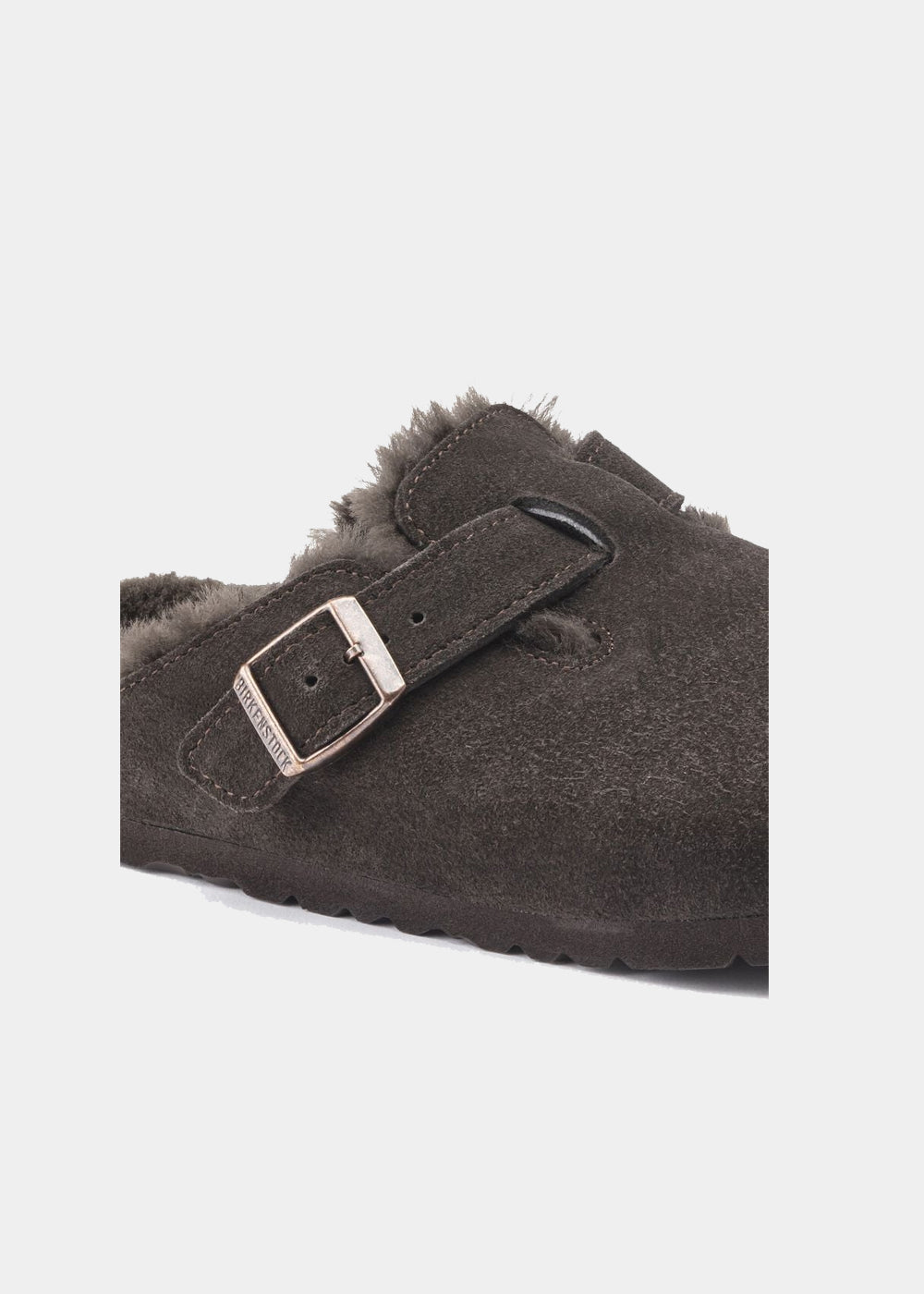 Sabots Birkenstock Boston Shearling en nubuck et fourrure mocca, vue 4 – sabots fourrés femme | Ann Tuil