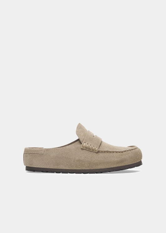 Sabots Birkenstock Naples Wrapped en velours taupe, vue de profil – sabots femme | Ann Tuil