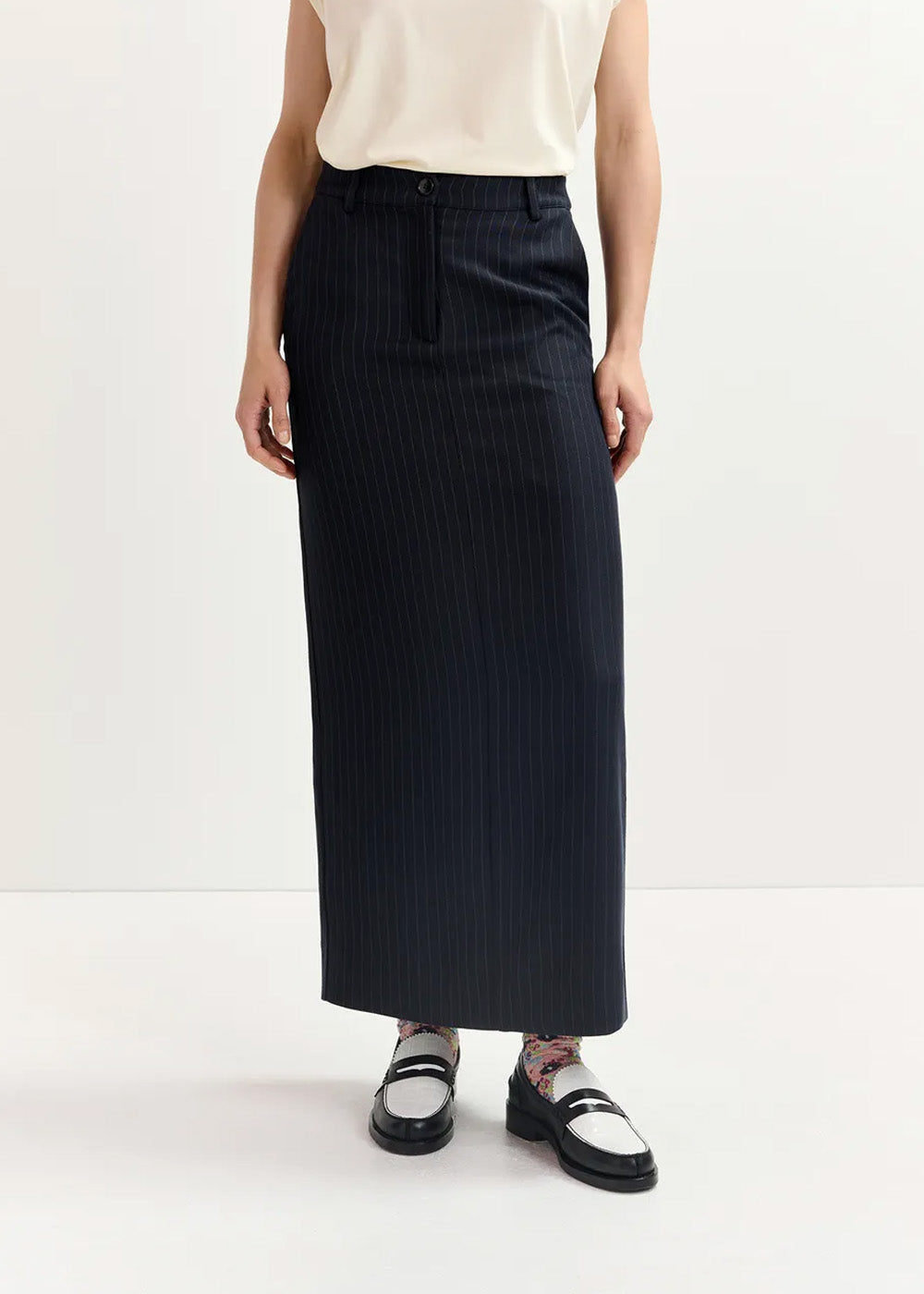 Jupe Essentiel Antwerp Glossary2 Midi Length Shirt combo 2 old, vue 5 – jupe femme | Ann Tuil